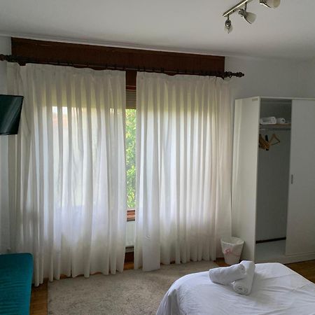 Aloka Rooms Sopela エクステリア 写真
